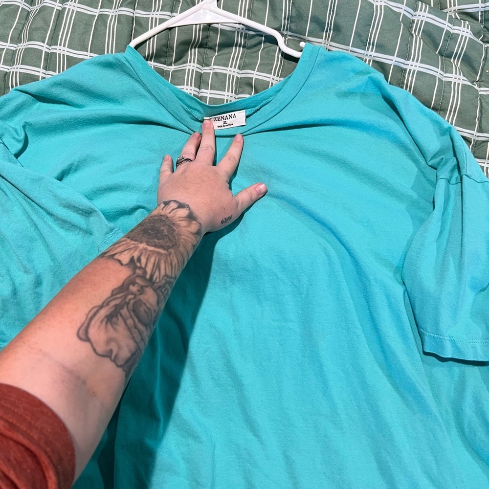 Zenana Outfitters Turquoise Short Sleeve Tee